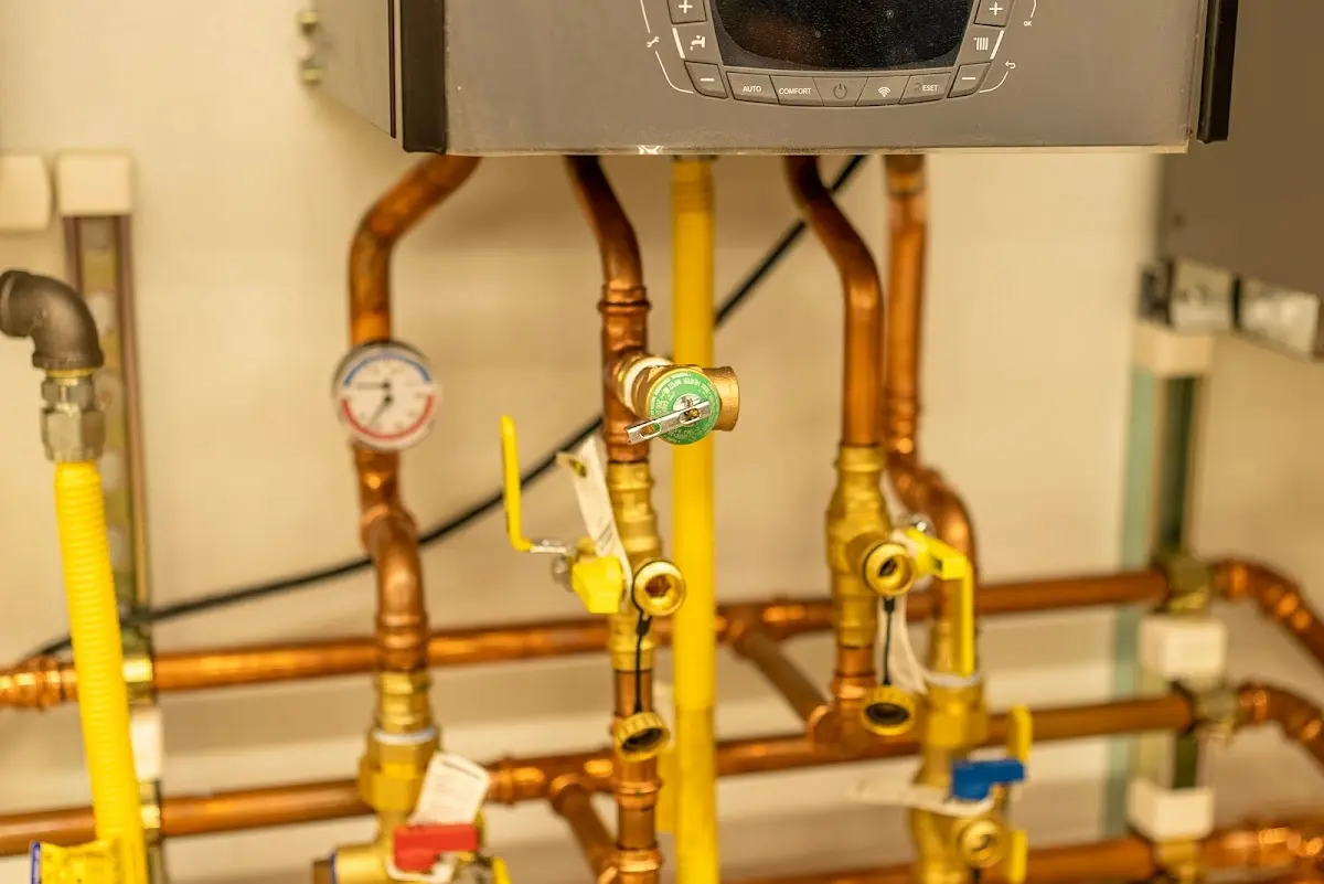 Licensed technician providing Emergency Plumbing for a homeowner in Mercedes